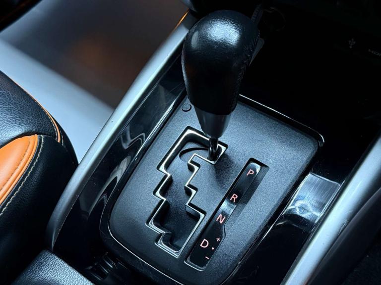 2018 Mitsubishi L200 2.4 L200 Barbarian SVP II DI-D Auto 4WD Pickup Diesel Automatic