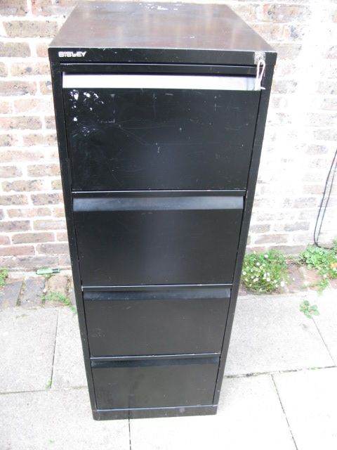 Bisley Filing Cabinet . 4 Drawers . Size : H=132cm , W=47cm , D=62cm