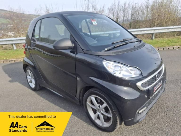 2014 smart fortwo Edition21 mhd 2dr Softouch Auto COUPE PETROL Automatic