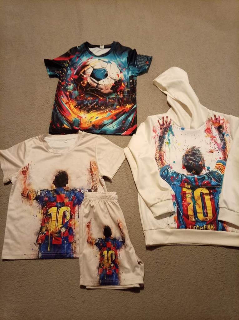 Boys messi bundle age 6-7, new