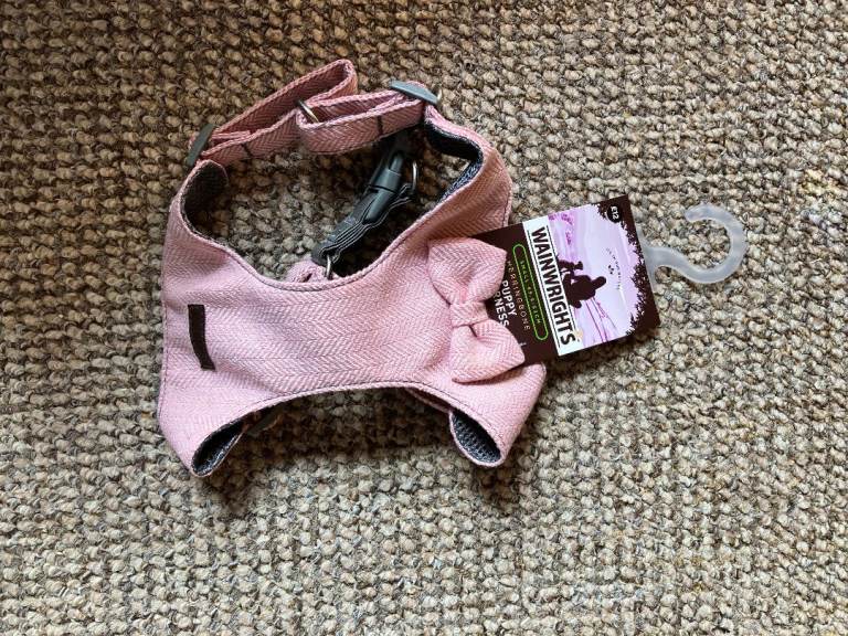 Wainwrights Pink Puppy Harness with Bow - BNWL- Size Small