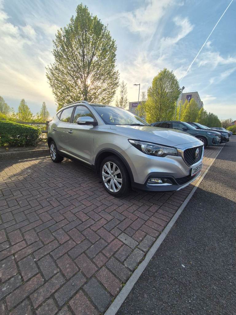 2019 MG zs 1.5L brilliant car