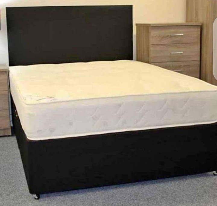 CLEARANCE SALE BEDS WITH MATTRESSES | Divan Double (Single + King Size) Bed+Mattress