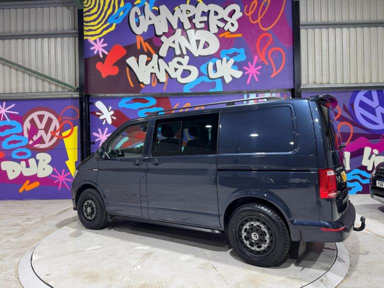 2017 Volkswagen Transporter 2.0 BiTDI BMT 204 Highline Kombi Van 4MOTION Crew Van Diesel Manual