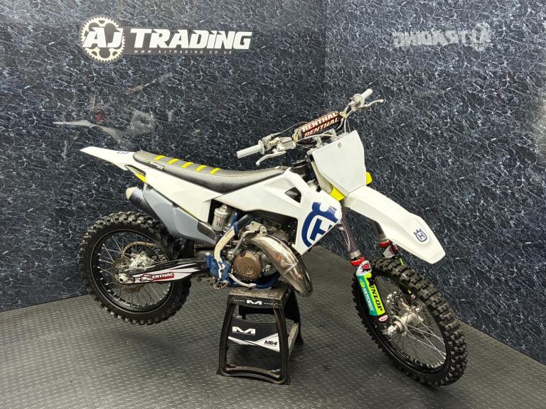 Husqvarna TC 125 2019 (MX / sx cr rm yz mc) @ AJ TRADING
