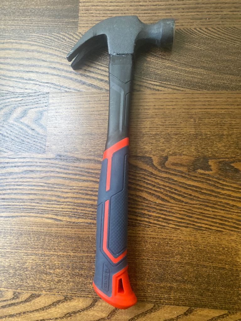 “Brand New DIY Tool Set – Hammer, Makita Screwdriver, Pen Tester & 5m Tape Measure West Dulwich 