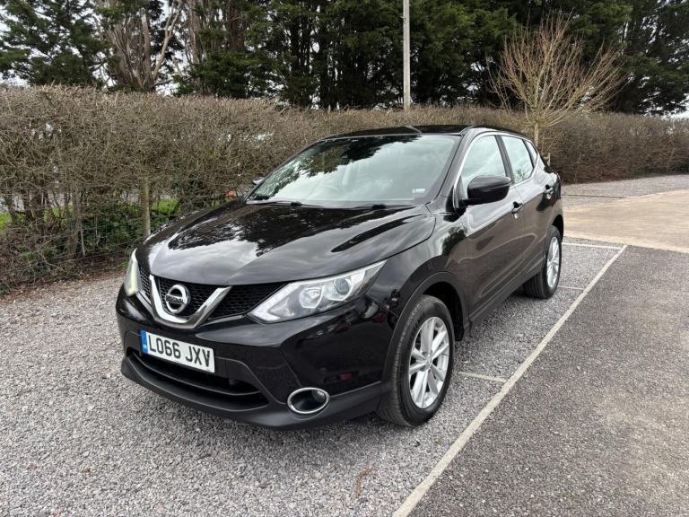 2016 Nissan Qashqai 1.5 dCi Acenta 5dr HATCHBACK Diesel Manual