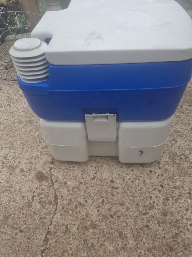 Camping potable loo