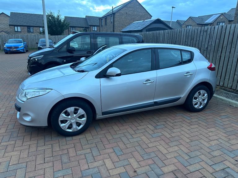 Renault, MEGANE, Hatchback, 2011, Manual, 1598 (cc), 5 doors