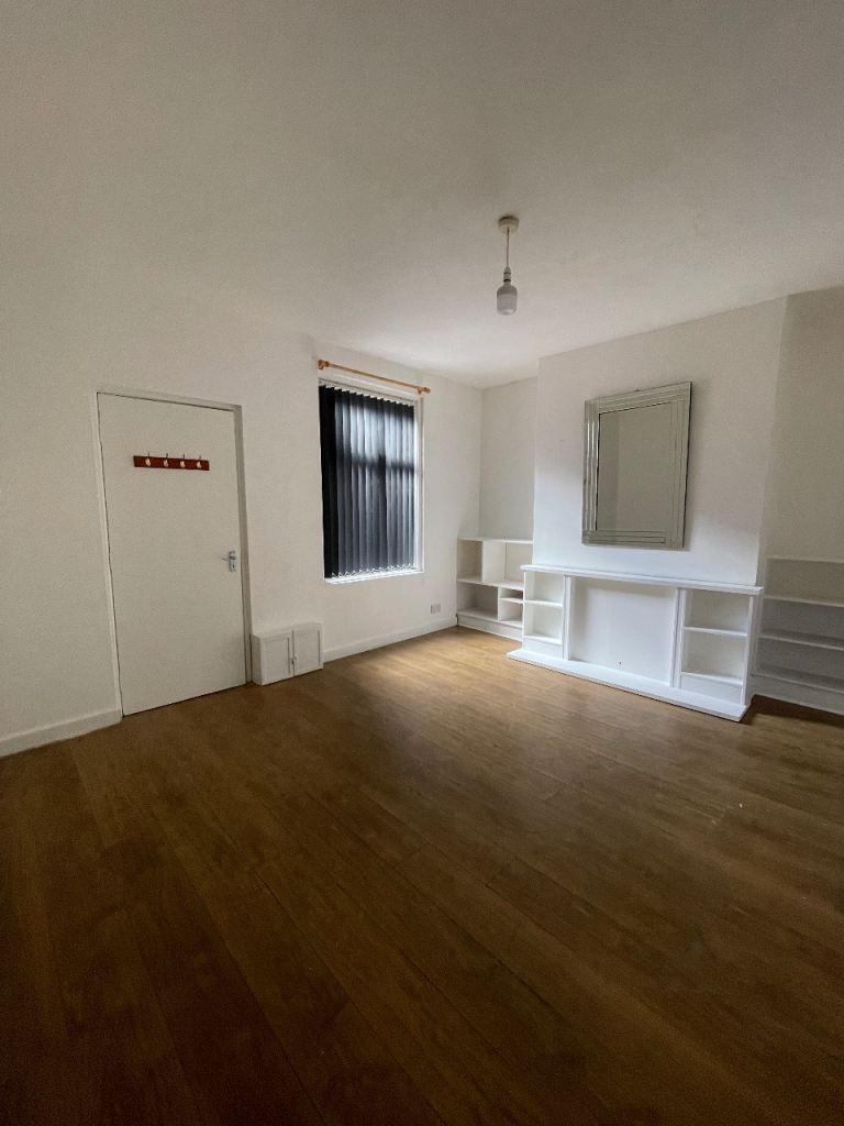 1 Bed Flat - Harehills