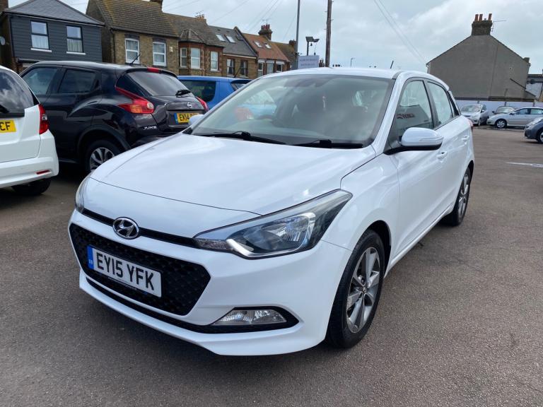 2015 Hyundai i20 1.4 SE 5dr Auto HATCHBACK Petrol Automatic