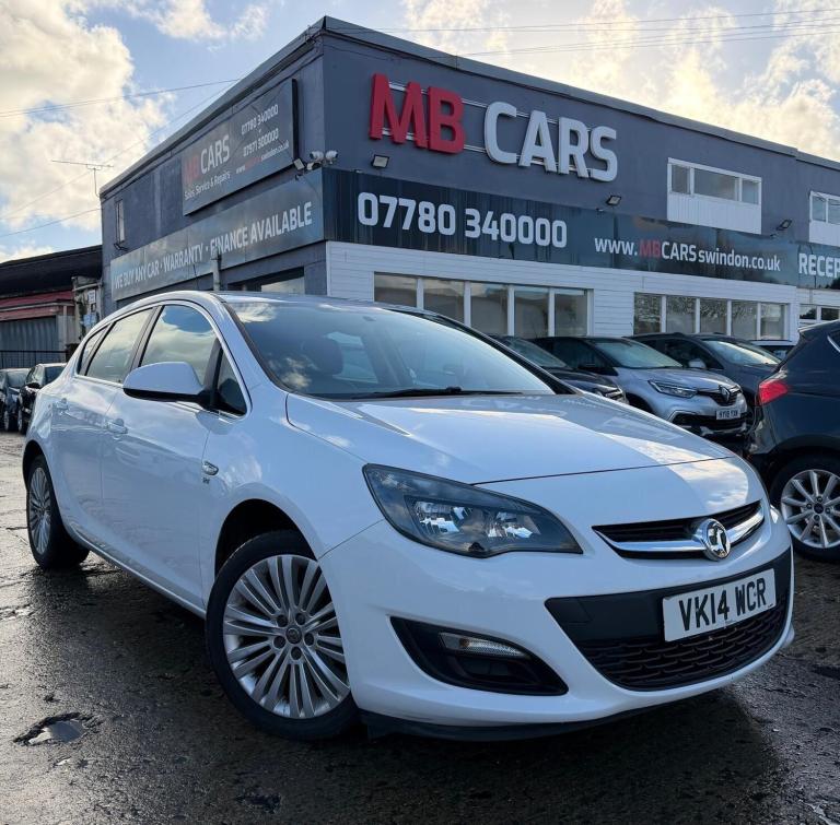 2014 Vauxhall Astra 1.6 16v Excite Euro 5 5dr HATCHBACK Petrol Manual