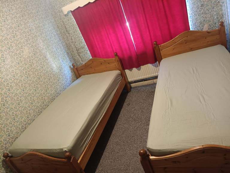Spacious & Cosy Double Room For Rent