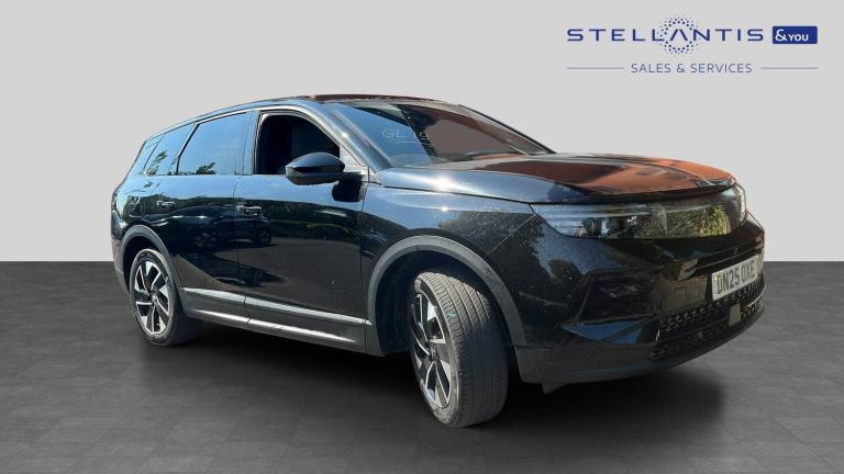 2025 Vauxhall Grandland 1.2 Ultimate e-DCT Euro 6 (s/s) 5dr SUV Hybrid Automatic