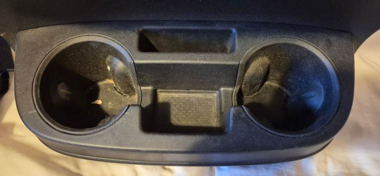 Fiat Ducato Citroen Relay Peugeot Boxer 2015> Drinks Utility Holder