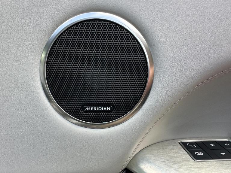 2019 Land Rover Range Rover Sport 5.0 V8 S/C 575 SVR 5dr Auto ESTATE PETROL Automatic