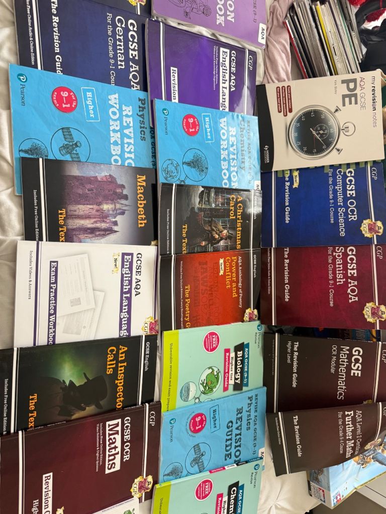 GCSE revision books 