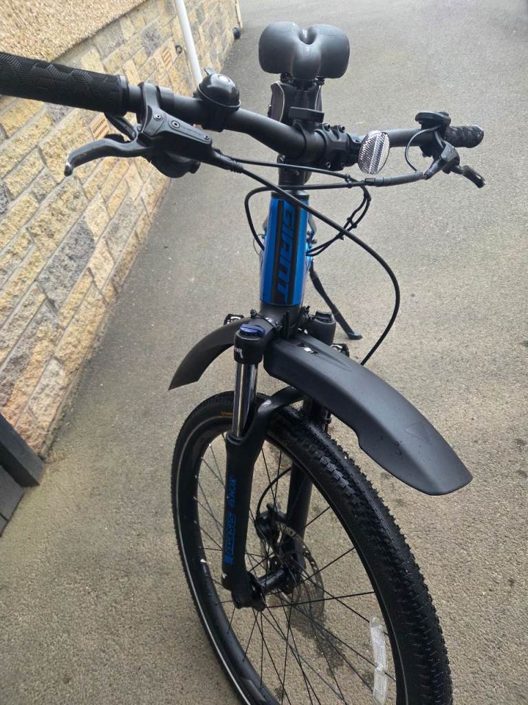 Giant Fathom e bike
