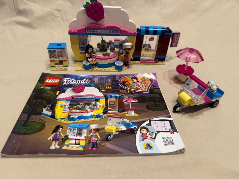 41366 Lego friends Olivia’s cupcake cafe