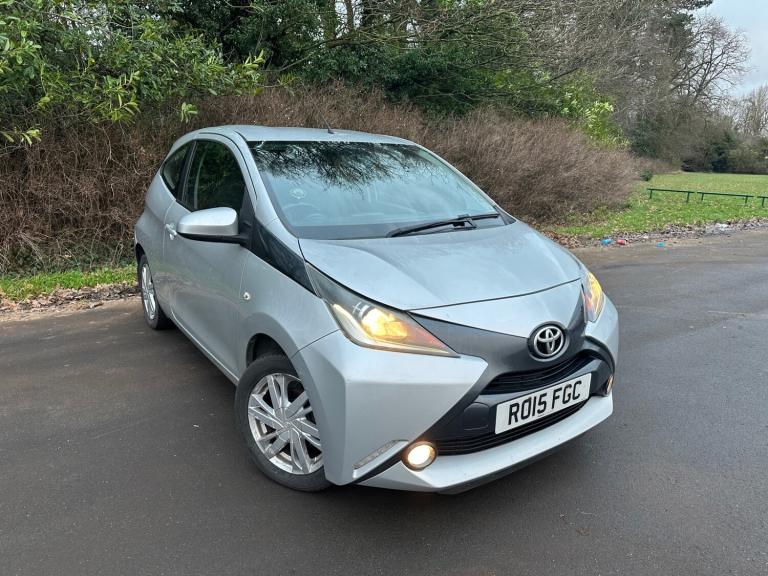 2015 Toyota AYGO 1.0 VVT-i X-Pression 3dr HATCHBACK Petrol Manual