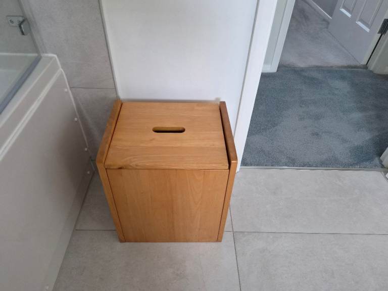 Wooden Storage Box / Laundry Basket – excellent Condition