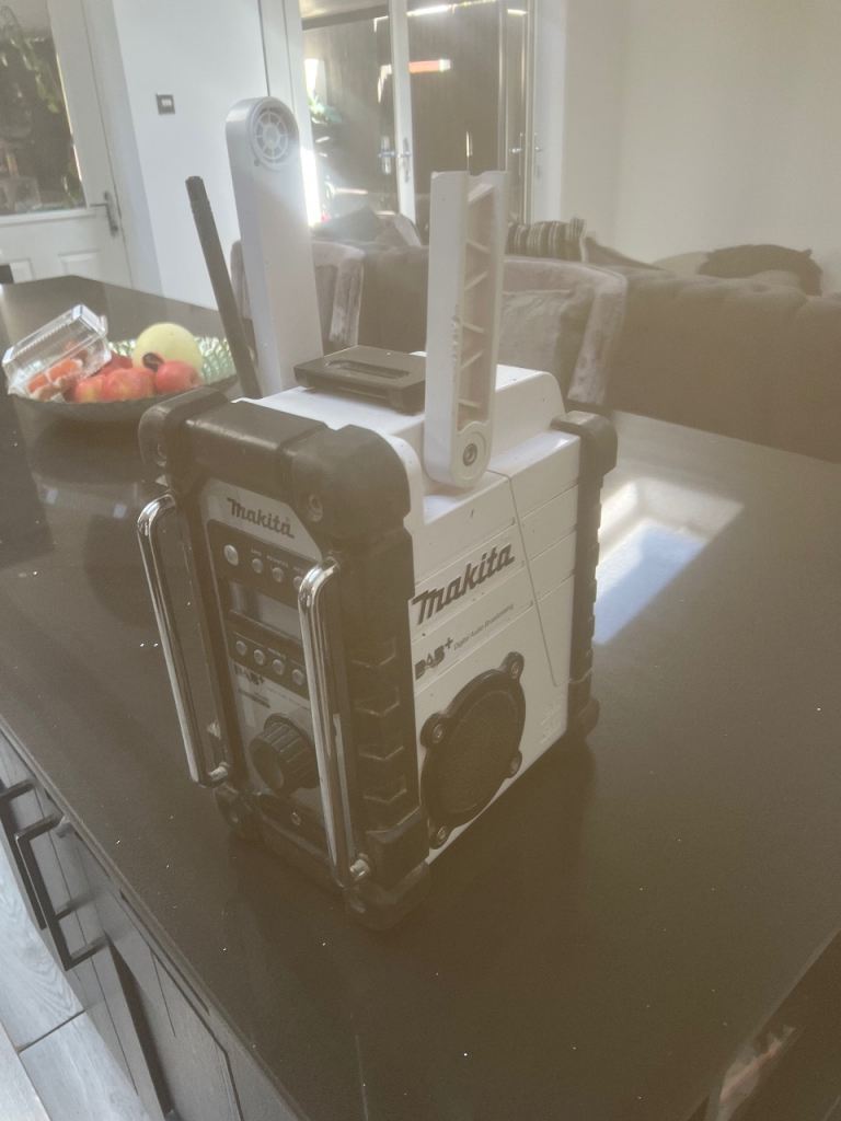 Makita DAB+ Job Site Radio – Good Condition