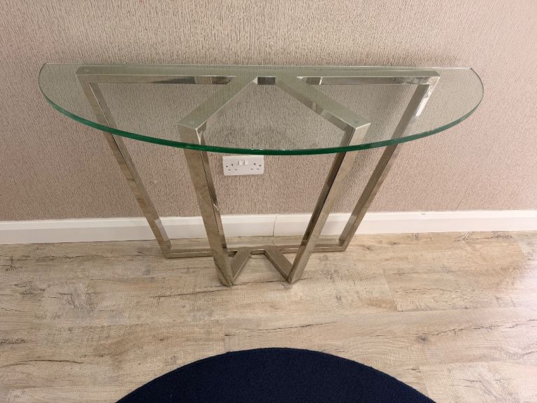 Modern Contemporary Consul Table