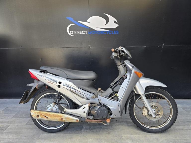 HONDA ANF 125-A INNOVA PROJECT SCOOTER 125cc 2011 HPI CLEAR