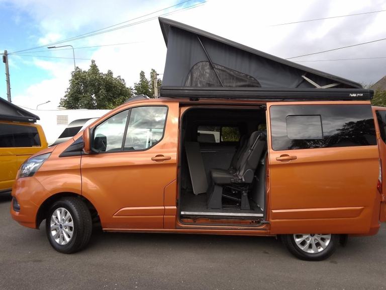 Ford TRANSIT CUSTOM 280 LIMITED. CAMPERVAN 
