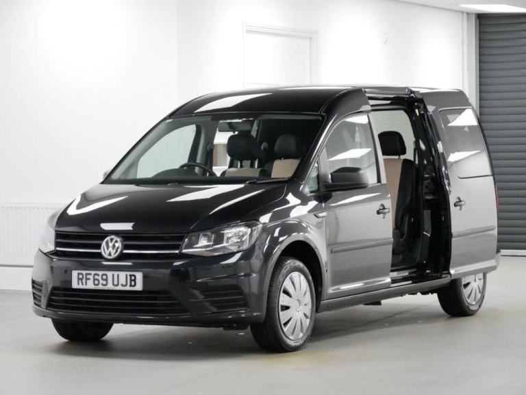 2020 VOLKSWAGEN CADDY MAXI C20 2.0 TDI 102 BHP LWB KOMBI 5 SEATER ( NO VAT )