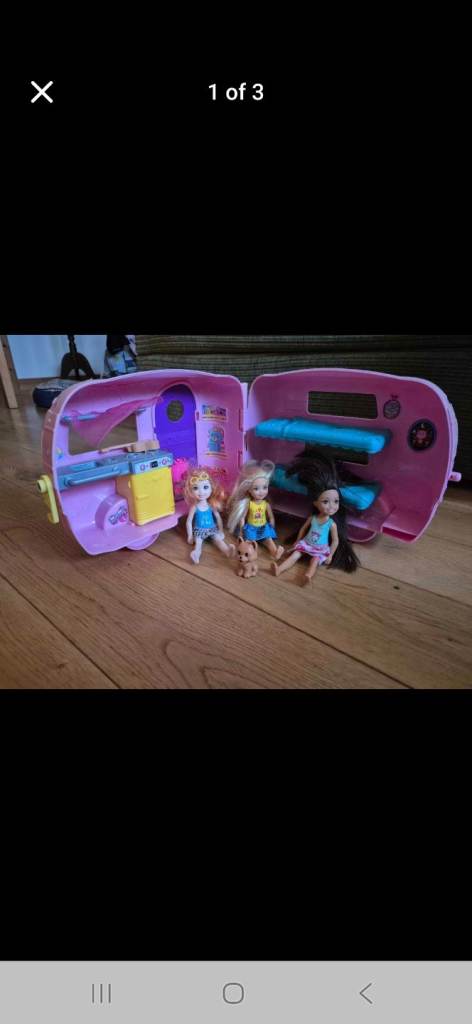 Chelsea dolls x3 and caravan 