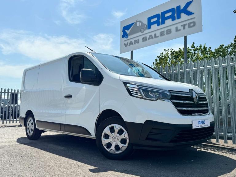 2023 Renault Trafic SL30 Blue dCi 130 Advance Van PANEL VAN DIESEL Manual