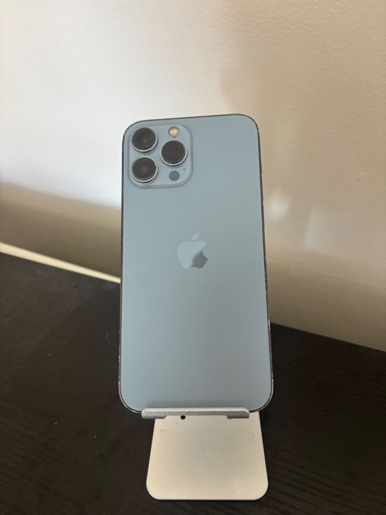 iPhone 13 Pro Max 128GB Sierra Blue | Unlocked | Excellent Condition | Warranty