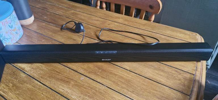 Sharp soundbar and subwoofer
