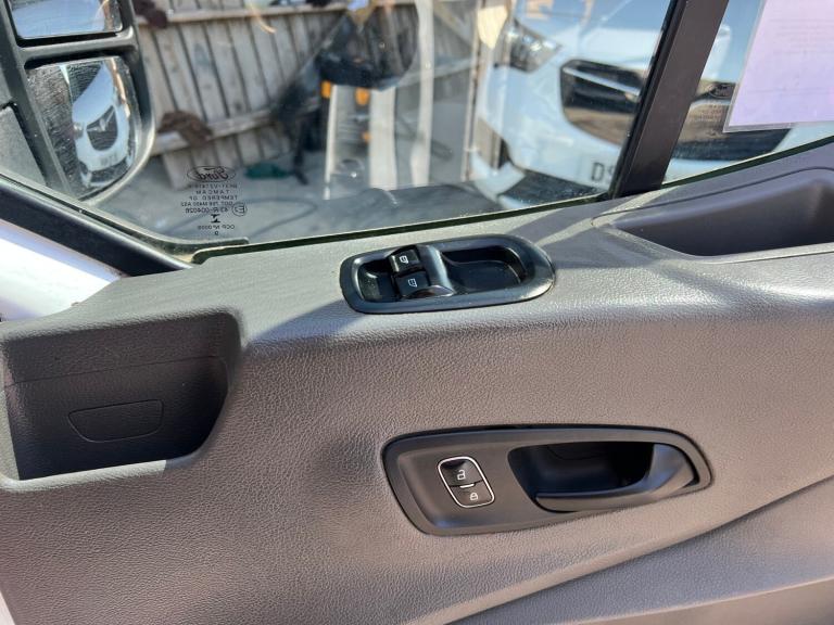 2021 Ford Transit 2.0 EcoBlue 130ps Chassis Cab CHASSIS CAB Diesel Manual
