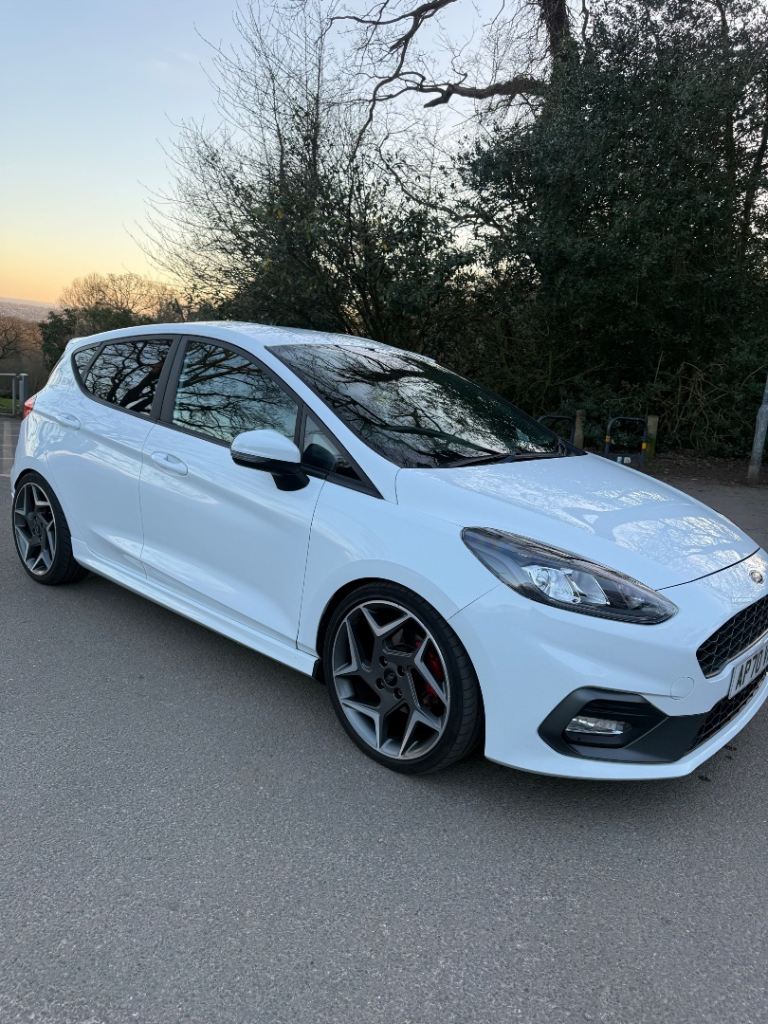 Ford, FIESTA, Hatchback, 2020, Manual, 1498 (cc), 5 doors