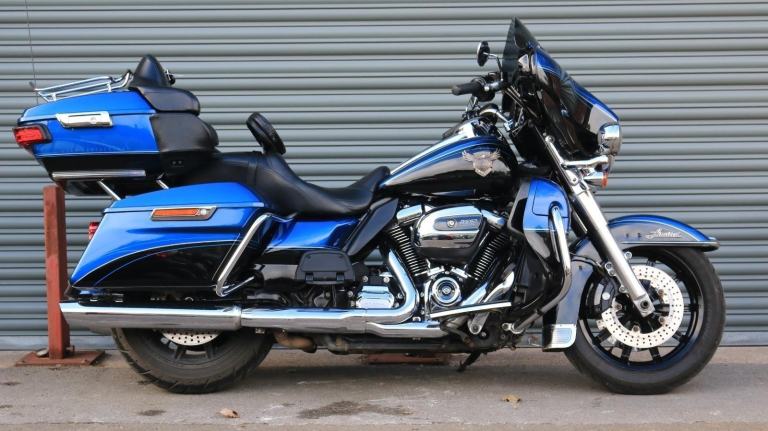 Harley-Davidson FLHTK ULTRA LIMITED ELECTRA GLIDE 115th ANNIVERSARY 2018 1745cc