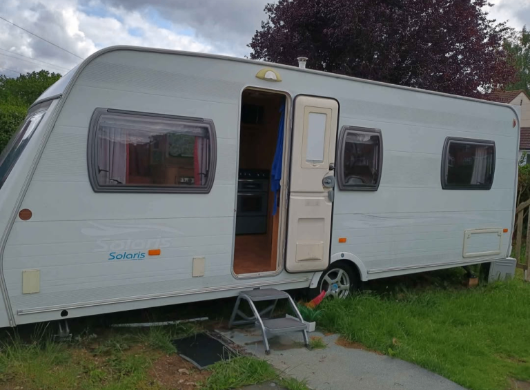 4 Birth Pristine Caravan. Luna Solaris 