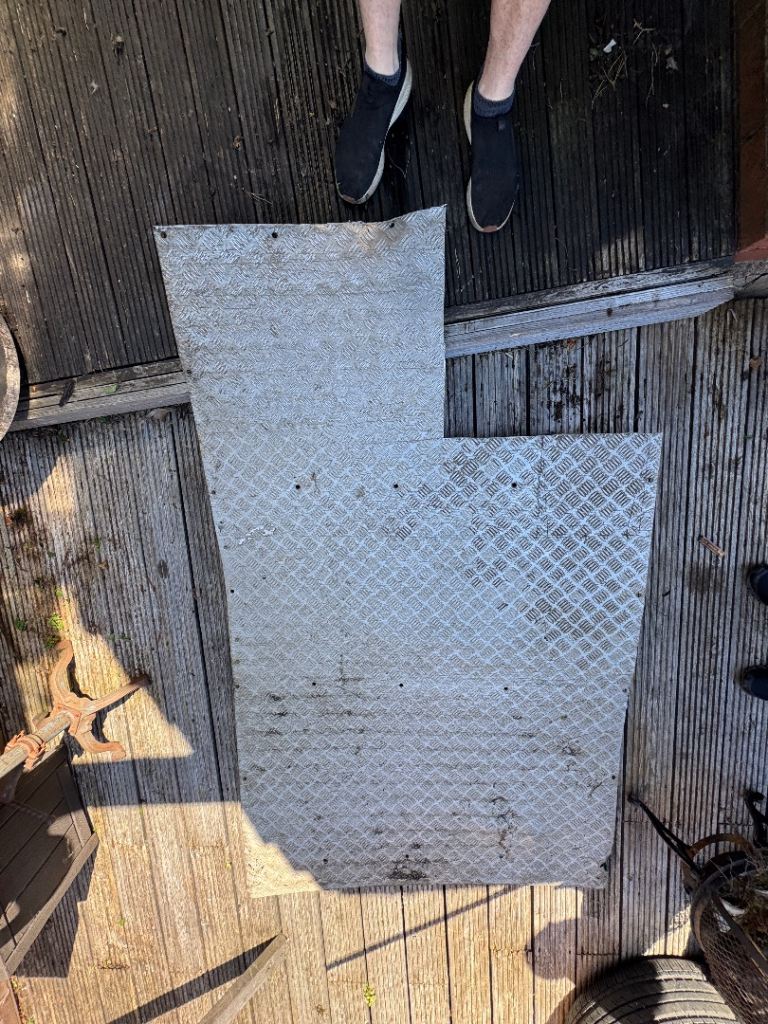 Aluminium Chequer Plate – 120x77cm, 3mm Thick