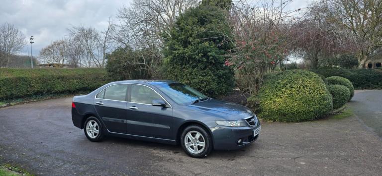 2005 Honda Accord 2.0 i-VTEC Executive 4dr Auto SALOON Petrol Automatic