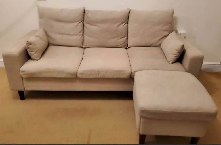 Stylish Cream L‑Shape Fabric Sofa with Footstool — Good Condition, Comfortable!