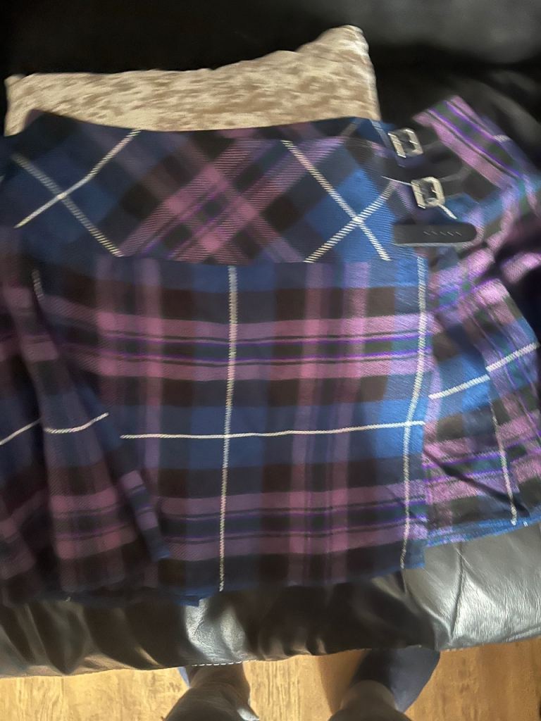 Tartan Kilt Skirt – Blue and Purple Plaid, Good Condition