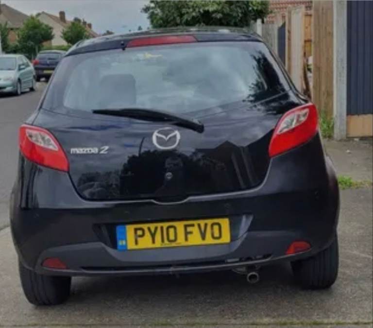 Mazda 2 2010 (Negotiable)