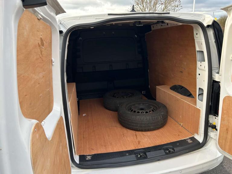 2022 Volkswagen Caddy 2.0 Caddy C20 Commerce+ TDI Panel Van Diesel Manual