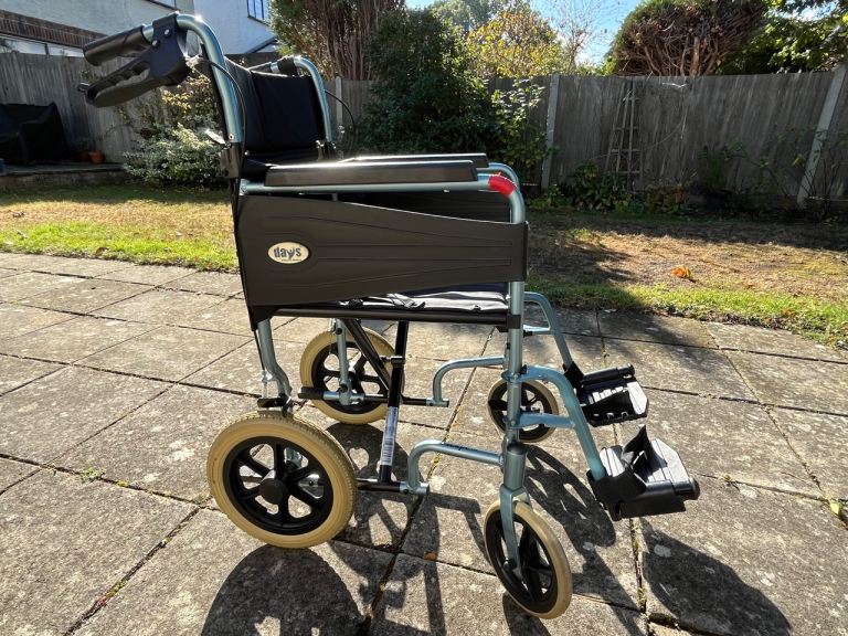 Days Escape Lite Folding Wheelchair Silver Blue – Very good Condition
