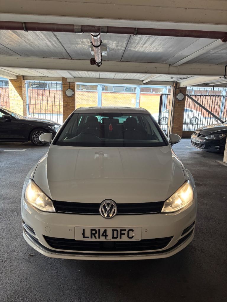 Volkswagen, GOLF, Hatchback, 2014, Manual, 1968 (cc), 5 doors