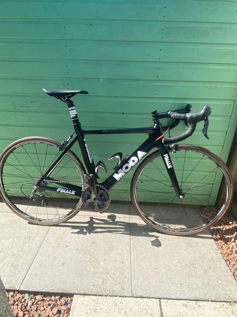 Moda Finale Carbon Road Bike Size 52