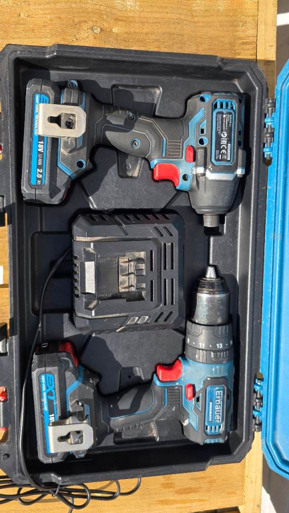 Erbauer 18V Li-Ion EXT tools