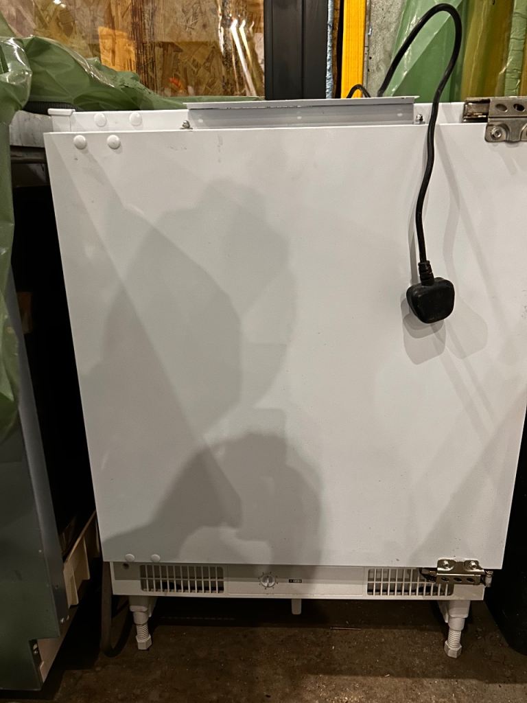 Fridge Master integrated freezer near Glasgow 