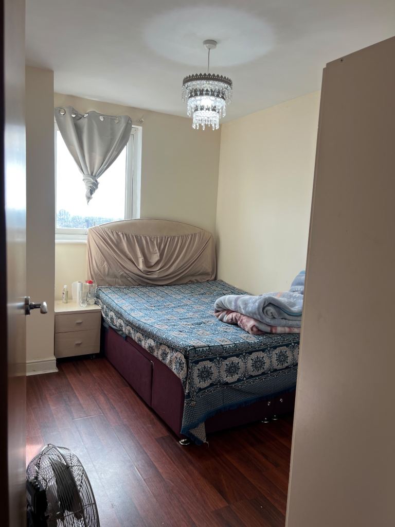Double Room/Separate toilet